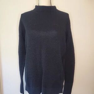 Lululemon 100% Merino Wool Black Sweater Size 12